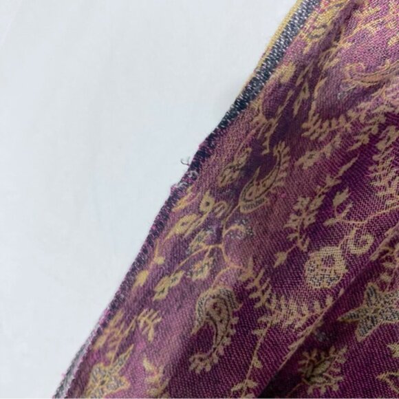5/$25 Vintage Burgundy Tan Paisley Wrap Scarf With Fringe - Picture 12 of 13